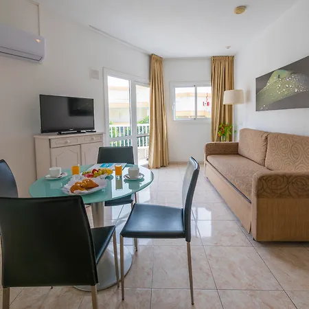 Aparthotel Checkin Atlantida Los Cristianos (Tenerife)
