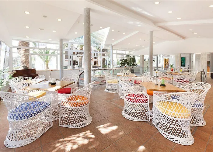 Appart hôtel Checkin Atlantida