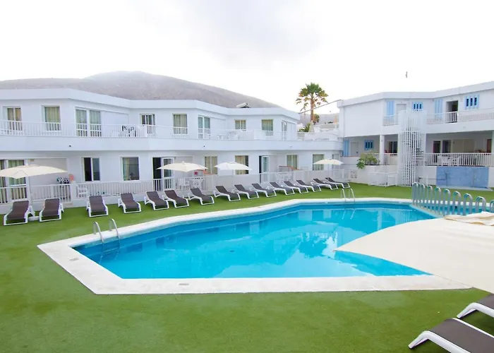 Checkin Atlantida Appart hôtel 3*