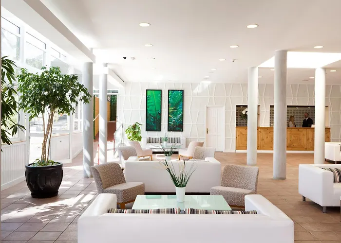 Appart hôtel Checkin Atlantida 3*