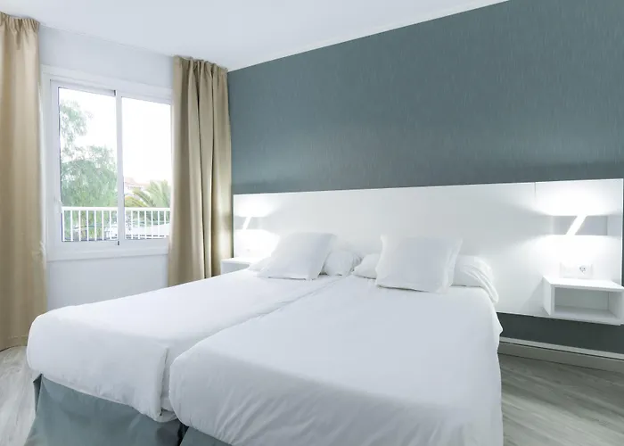 Appart hôtel Checkin Atlantida 3*