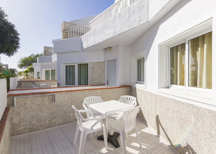 Appart hôtel Checkin Atlantida