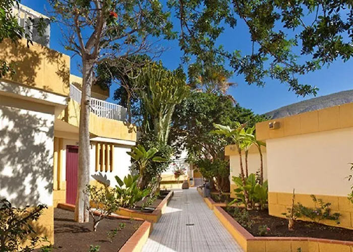 Appart hôtel Checkin Atlantida