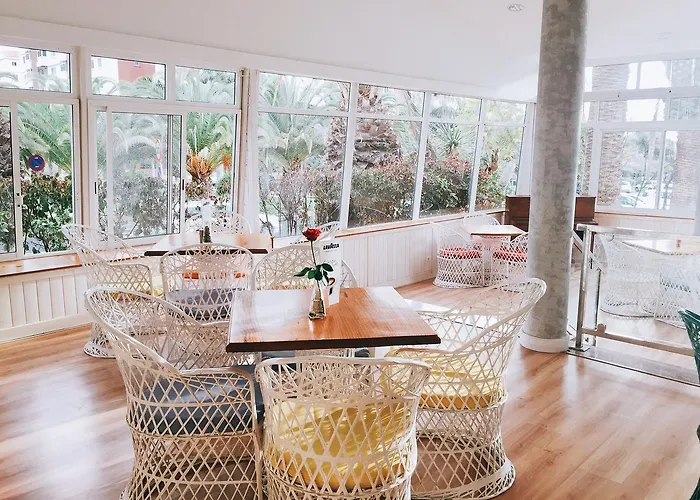 Appart hôtel Checkin Atlantida